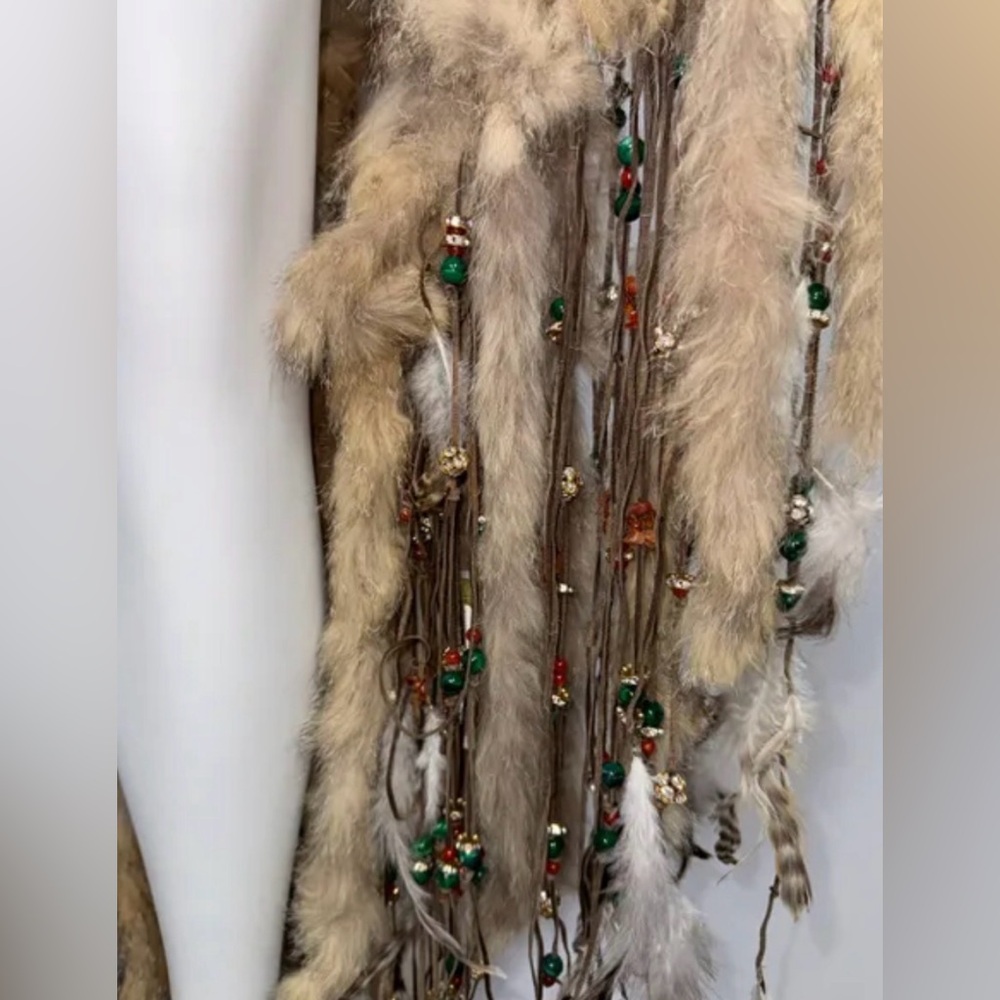 Roberto Cavalli 2005 Runway Native American Fox Fur Crystal Embellished Shawl - Picture 10 of 12